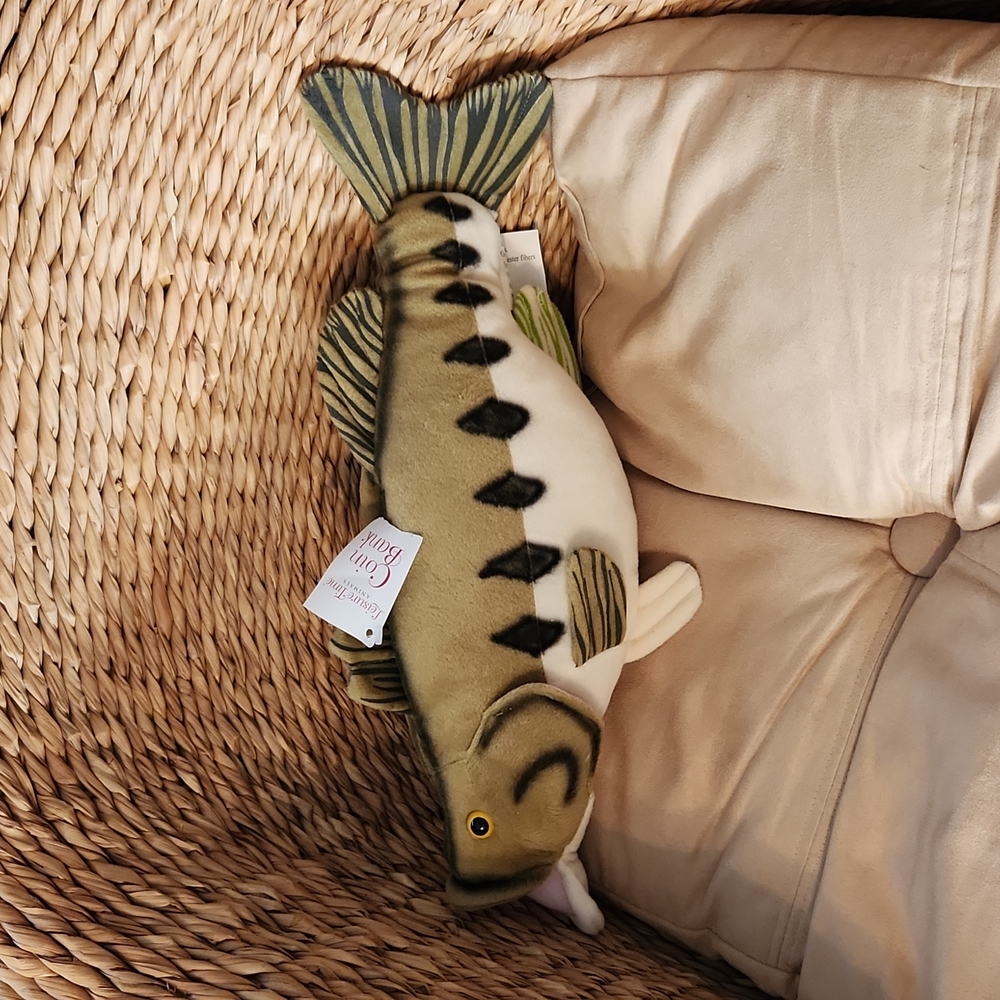 Leisure Time Stuffed Animal Fish Coin Bank